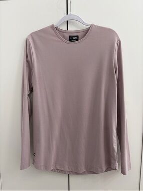 Cuts Clothing Men's Long-Sleeve Crew